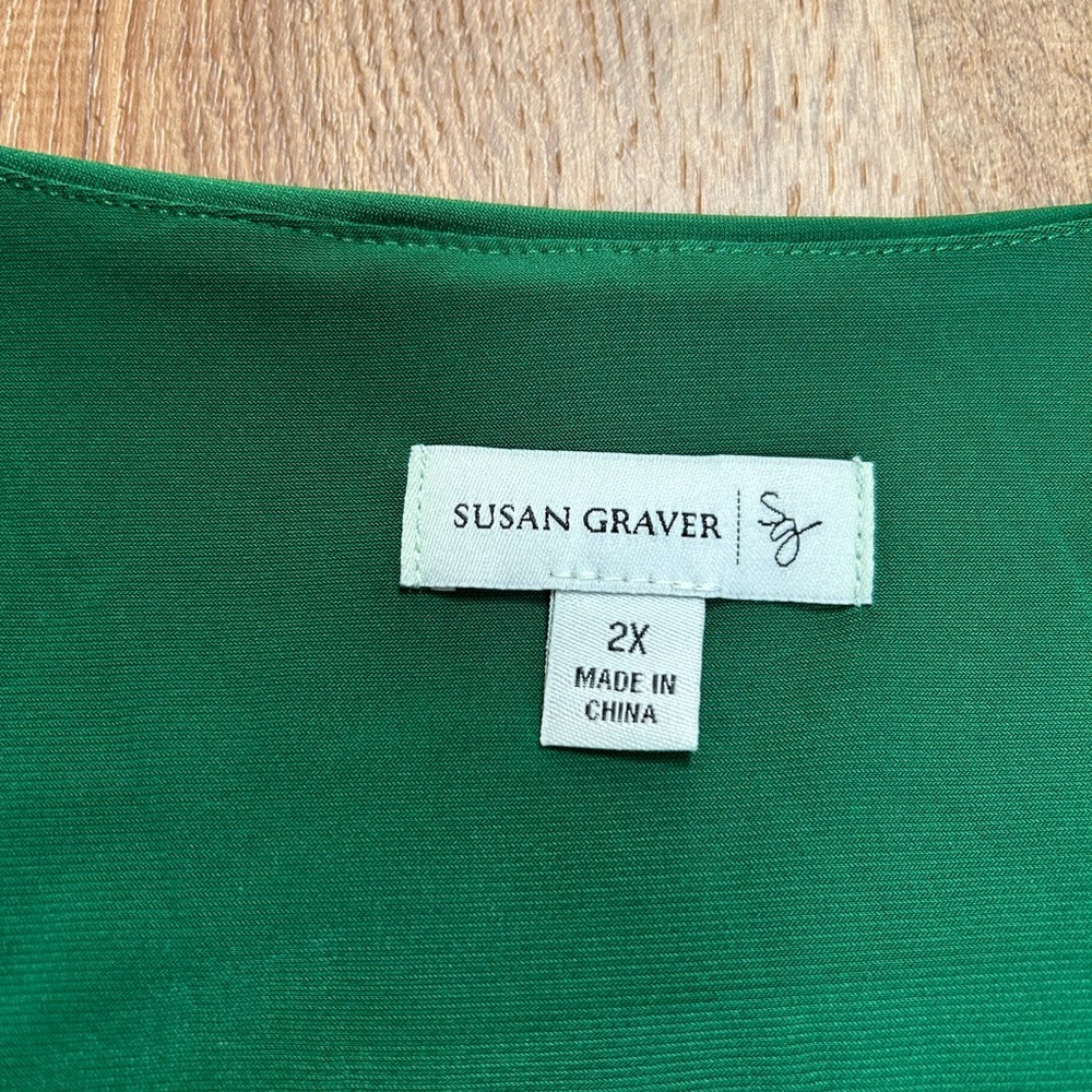 Susan Graver Liquid Knit Tiered Blouse Top 2X Green Stretch Holiday 3/4 Sleeves - Picture 5 of 9
